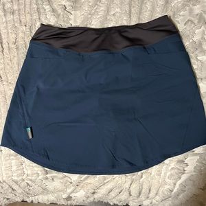 Simms skort